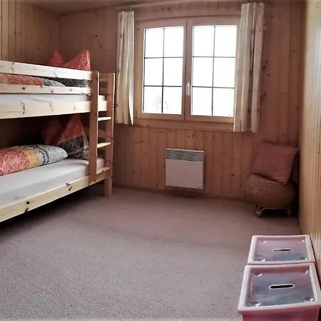 Chalet Burgi アパート *